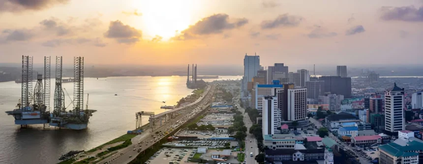 Nigeria’s Credit Surges 63% as Private-Sector Lending Slows